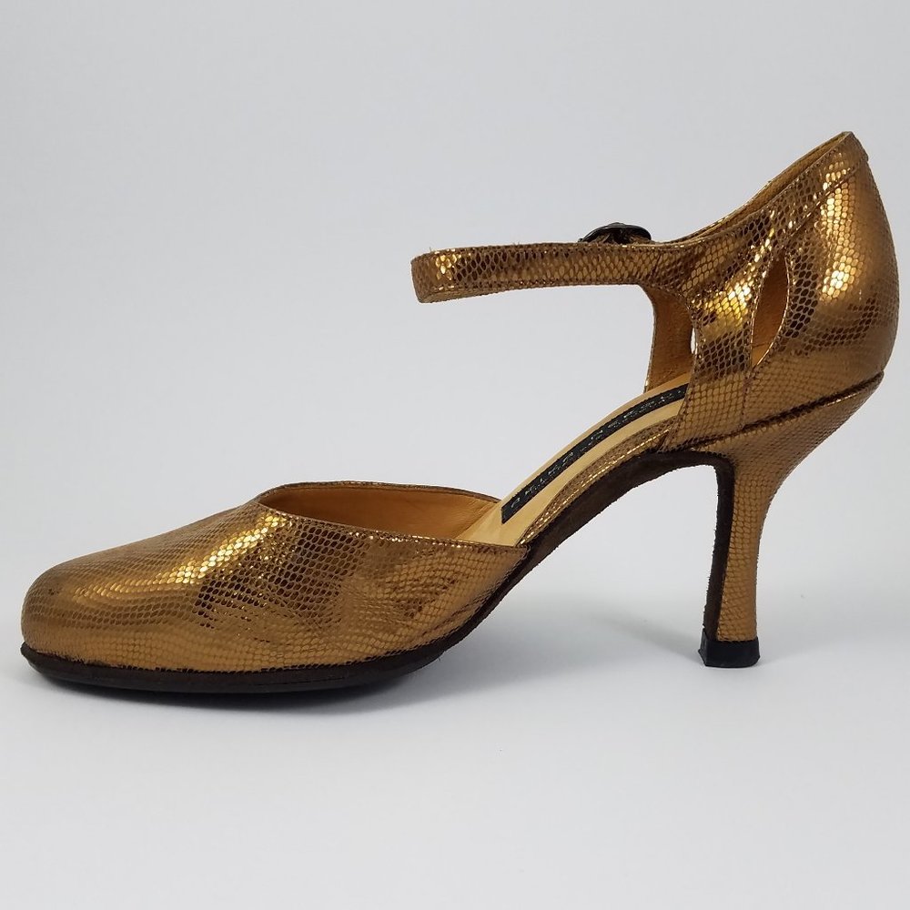 Arika Nerguiz 7.5/8 ankle strap gold leather dance /character shoes rubber soles - Picture 6 of 14